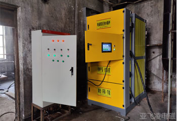 河北唐山銀行采暖300KW電熱水鍋爐